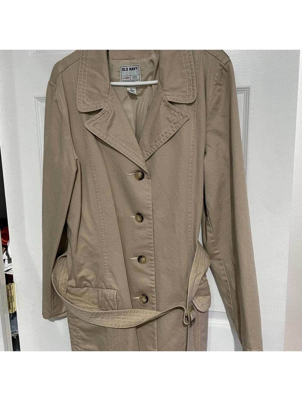 Trench Coat